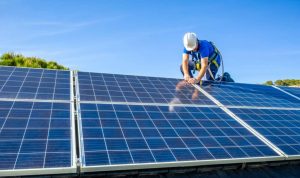 Installation et mise en production des panneaux solaires photovoltaïques à La Balme-de-Sillingy